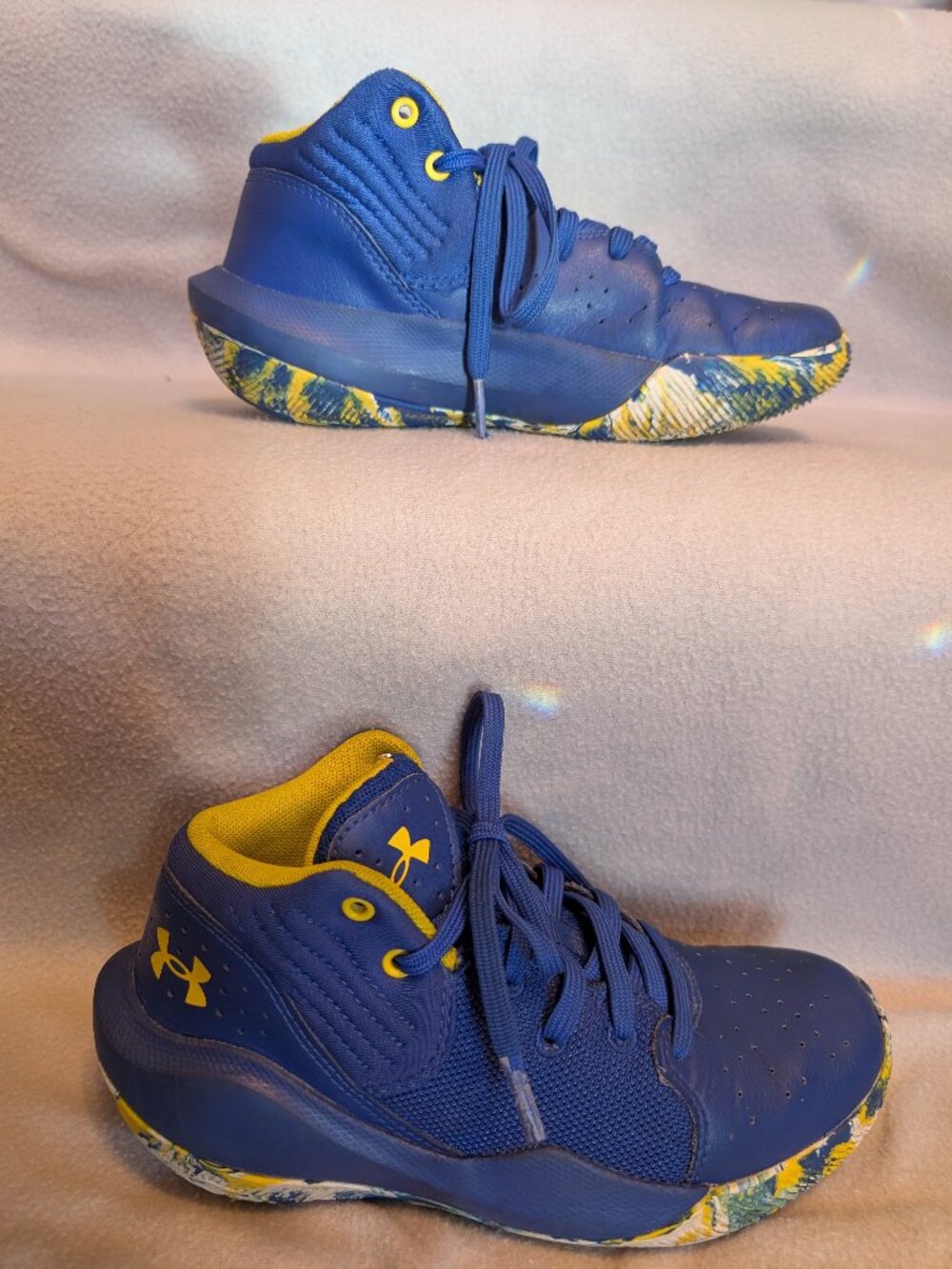 Lot! 2 pair Under Armour Shoes Sneakers Size 2Y blue yellow gray - Picture 6 of 16